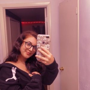 Meet your Posher, Sofia